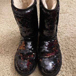 UGG sequin Boots!! FINAL PRICE